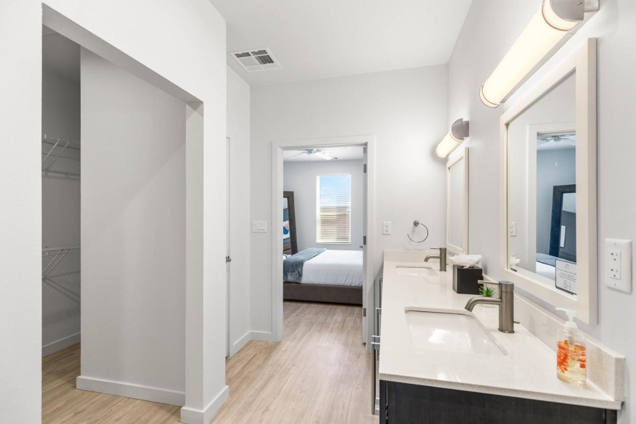 Flatz432 Apartments By Barsala Midland Exterior foto